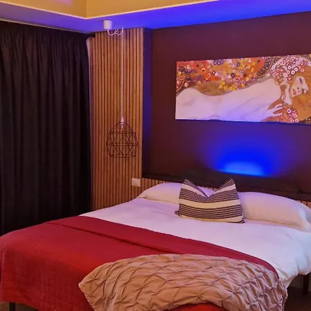 Casa Lady 4*