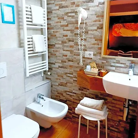Casa Lady 4* Garda (Verona)