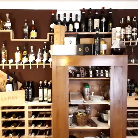 卡萨女士酒店 *